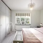 Holiday home Fredes Haus Wyk auf Foehr
